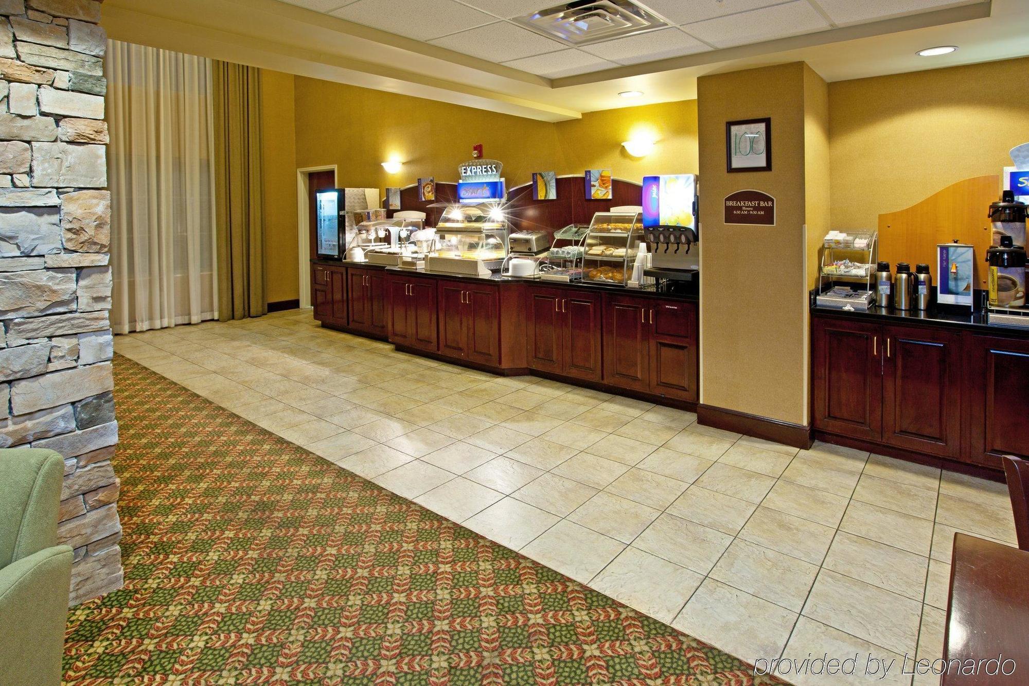 Holiday Inn Express Hotel & Suites Lexington-Downtown University, An Ihg Hotel Ресторан фото